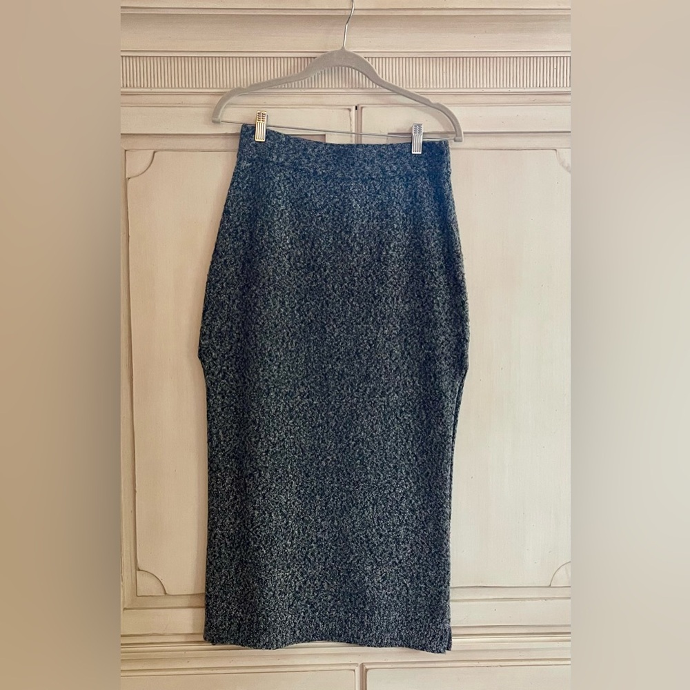 KERISMA Sweater Midi Skirt Black White Gray Marled Knit Size M Fall Winter Cozy